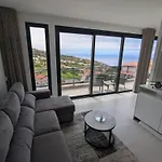 アパート Antonette